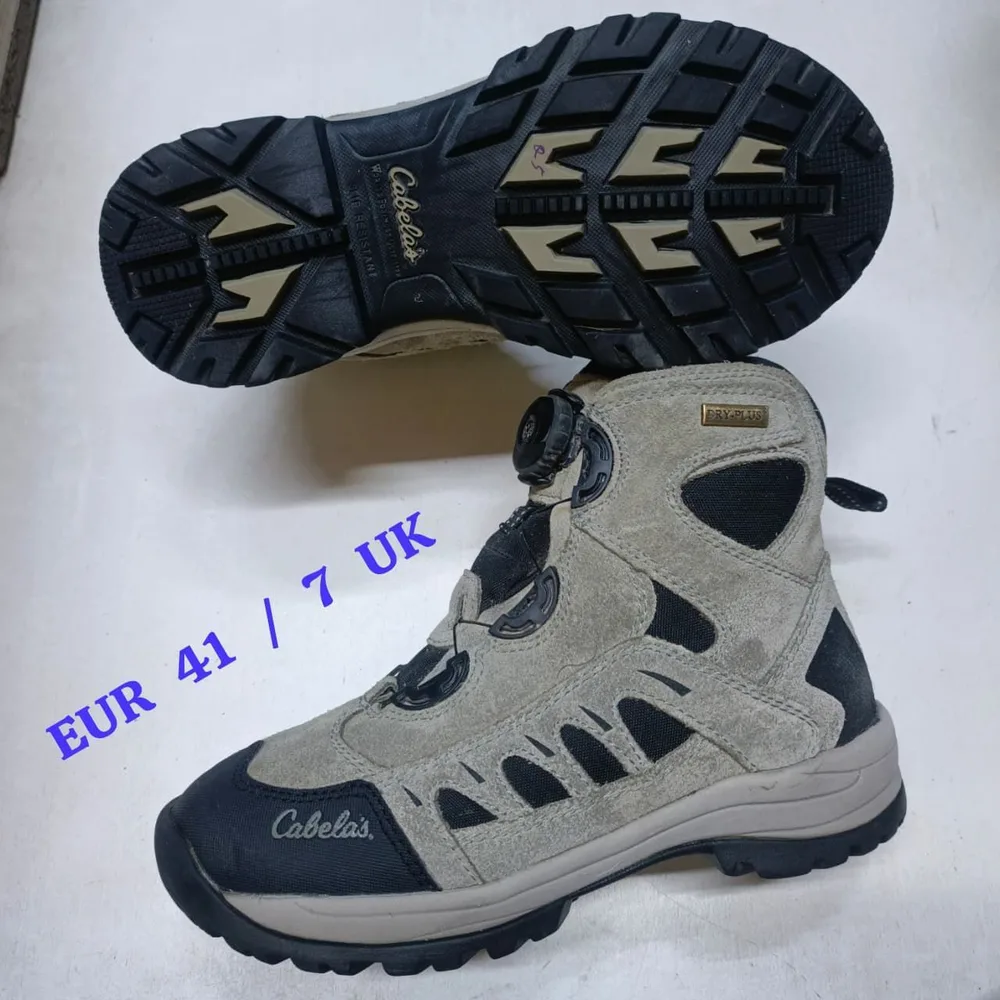 Cabela's Cabela's Beige Suede BOA Hiking Boot — Beige / Black