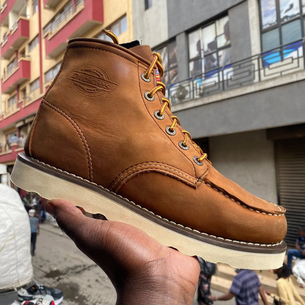 Dickies Dickies Tan Leather Moc-Toe Boot — Tan / Cream
