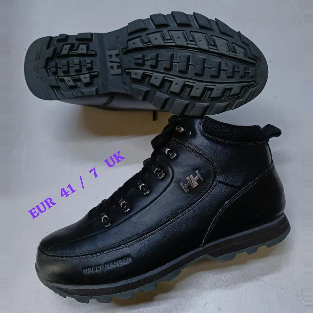 Helly Hansen Helly Hansen Black Leather Boot — Black