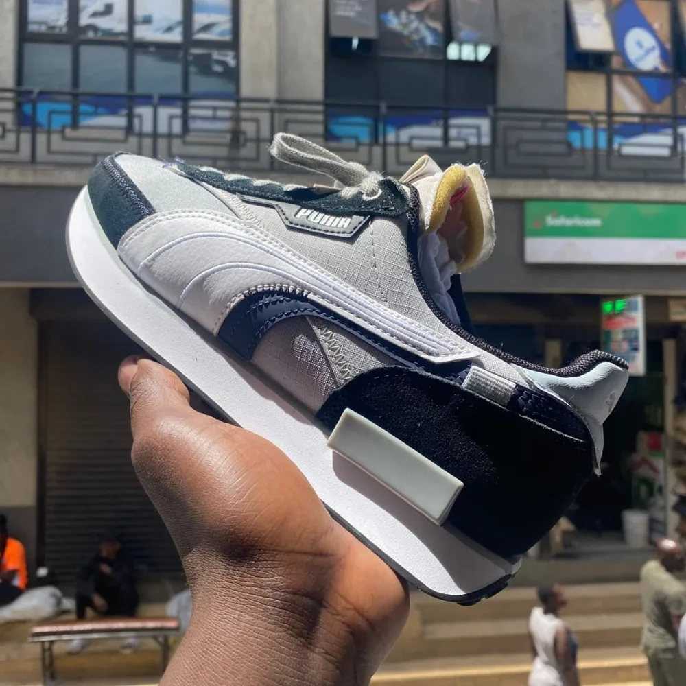 Puma Puma Grey Navy Retro Runner — Grey / Navy / White